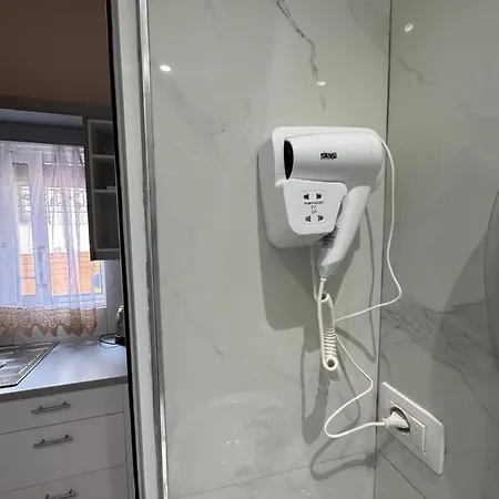 Konukevi Kylie Ksamil