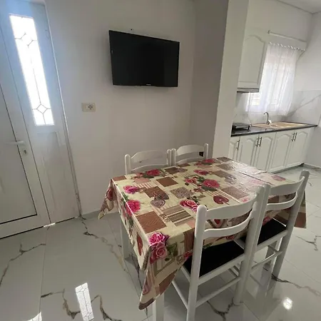 Konukevi Kylie Ksamil